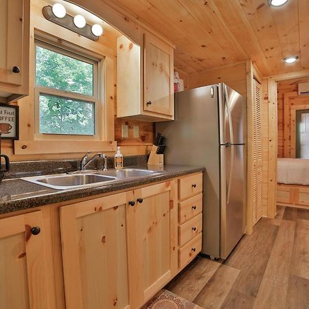 Tiny Cabin Village Private Hot Tub Lynda Cabin Chattanooga Dış mekan fotoğraf